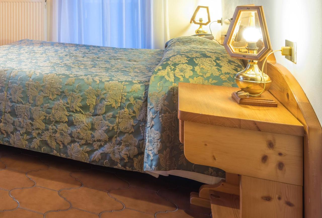 Albergo Dimaro Wellness Hotel Luaran gambar