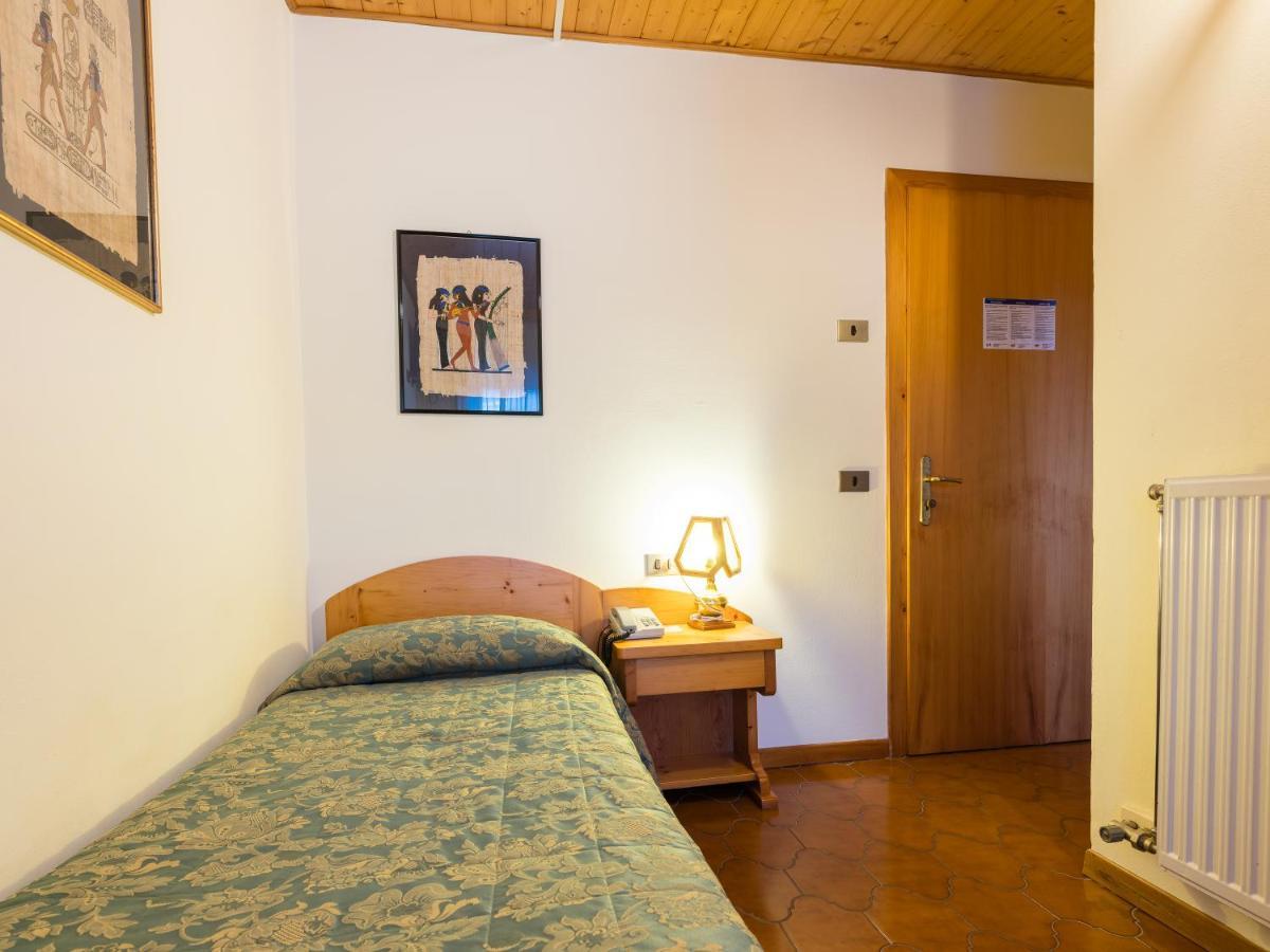 Albergo Dimaro Wellness Hotel Luaran gambar