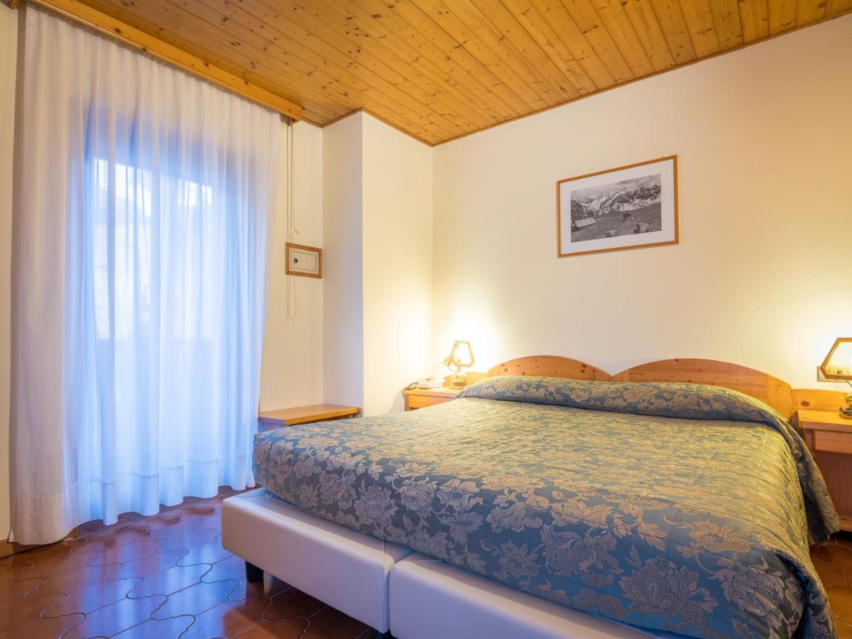 Albergo Dimaro Wellness Hotel Luaran gambar