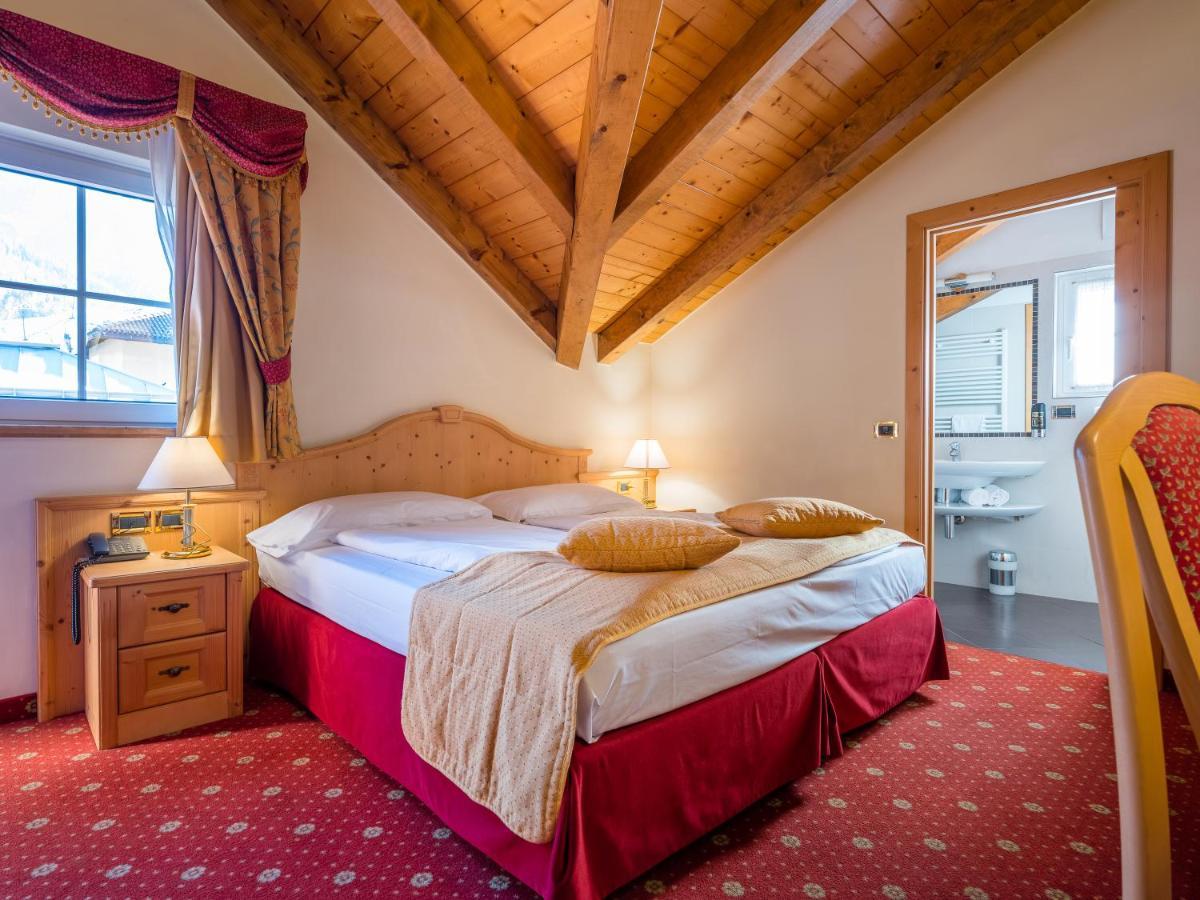 Albergo Dimaro Wellness Hotel Luaran gambar